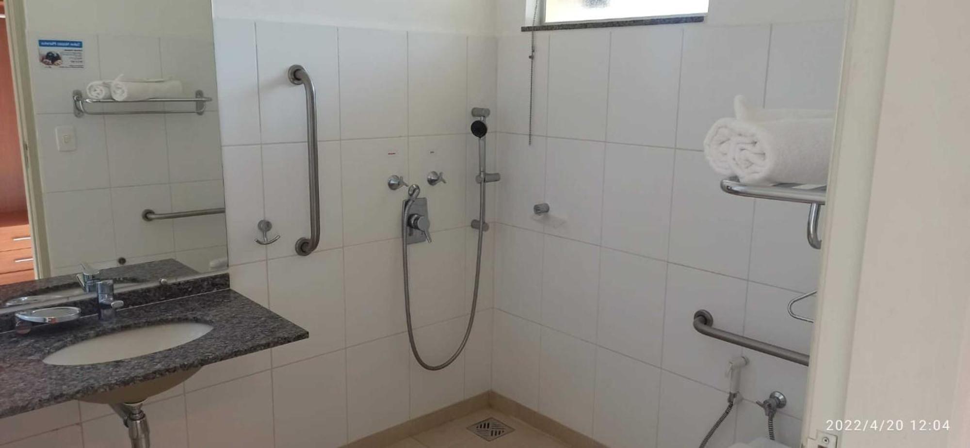 Hotel Água Das Araras Paraguacu Paulista Habitación foto