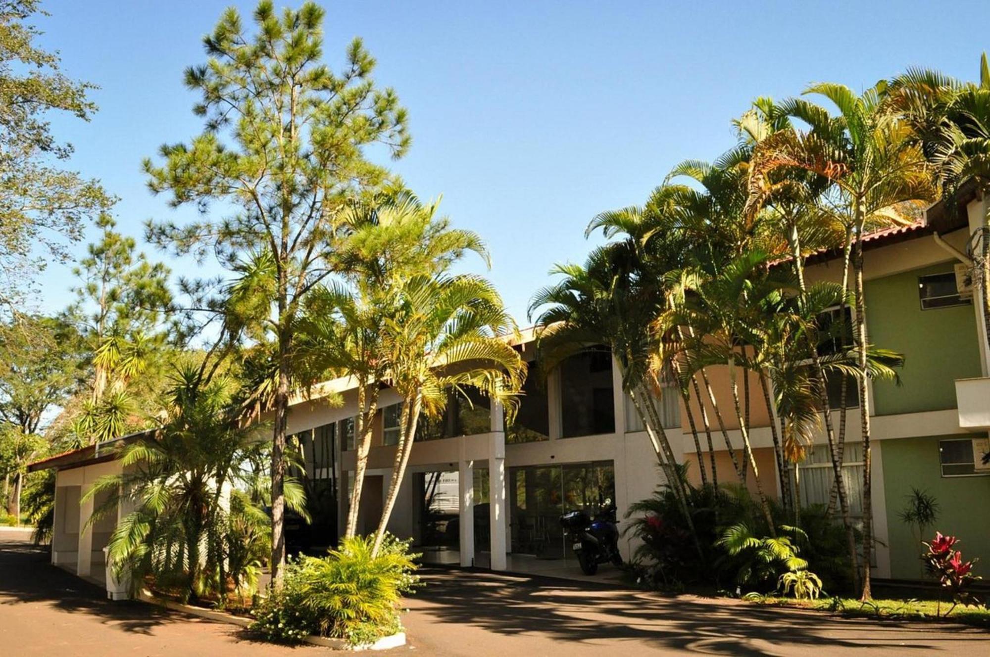 Hotel Água Das Araras Paraguacu Paulista Exterior foto